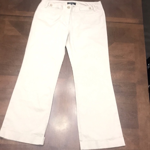 Daisy Fuentes women’s khaki pants. Size 12P. - Picture 3 of 8